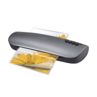 Ламинатор COMIX F6801 А4, 4 вала, 80-125 мкм, 34 см/мин. Ламинатор COMIX F6801 А4, 4 вала, 80-125 мкм, 34 см/мин.