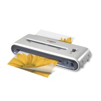 Ламинатор COMIX F9061 А4, 2 вала, 80-125 мкм, 30 см/мин. Ламинатор COMIX F9061 А4, 2 вала, 80-125 мкм, 30 см/мин.