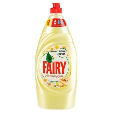 FAIRY ыдыс жууға арналған жуғыш зат нәзік қолдар Түймедақ және Е дәрумені 900 мл